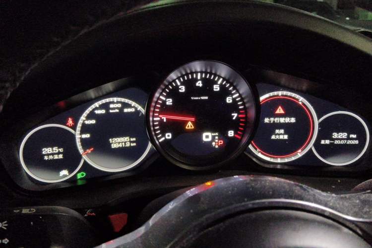 Used Porsche Cayenne 2018 Cayenne 3.0T Instrument Cluster