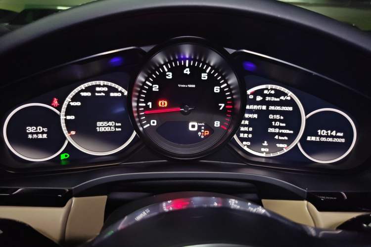 Used Porsche Cayenne 2018 Cayenne 3.0T Instrument Cluster