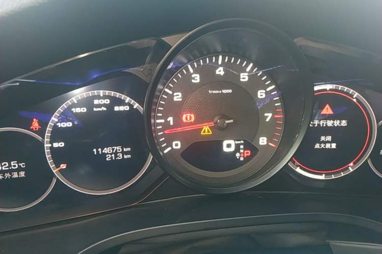 Used Porsche Cayenne 2018 Cayenne 3.0T Instrument Cluster