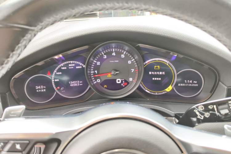 Used Porsche Cayenne 2018 Cayenne 3.0T Instrument Cluster