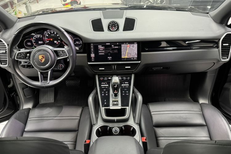 Used Porsche Cayenne 2018 Cayenne 3.0T Interior 5