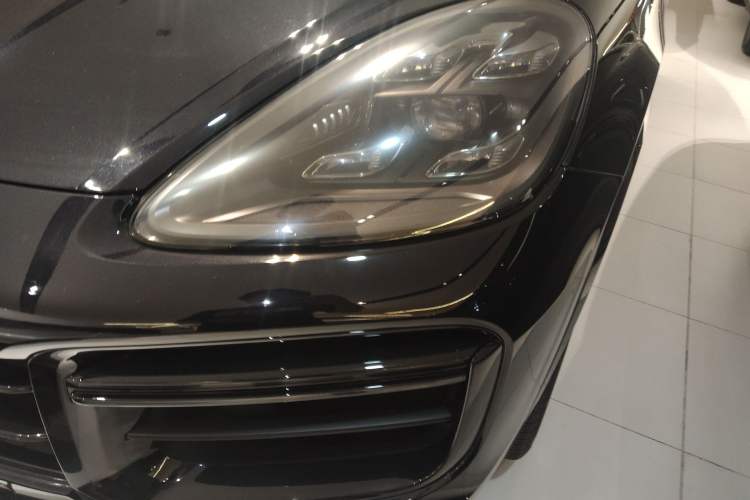 Used Porsche Cayenne 2018 Cayenne Turbo 4.0T Left Front Headlight