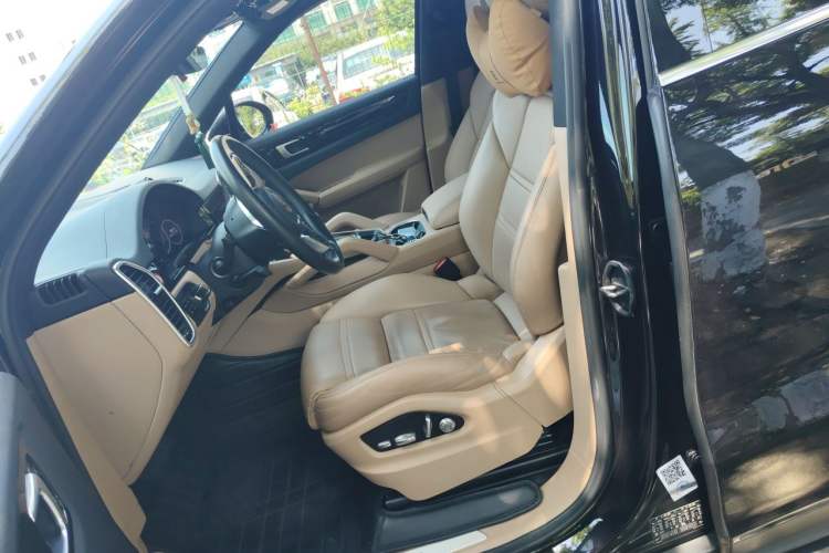 Used Porsche Cayenne 2018 Cayenne 3.0T Left Front Seat