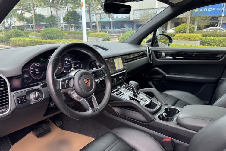Used Porsche Cayenne 2018 Cayenne 3.0T Left Front Seat