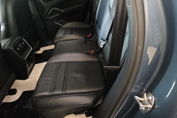Used Porsche Cayenne 2018 Cayenne 3.0T Left Rear Seat