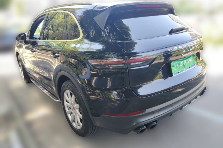 Used Porsche Cayenne 2018 Cayenne 3.0T Rear Left 45 Deg