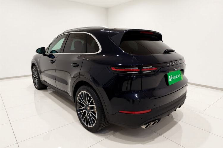 Used Porsche Cayenne 2018 Cayenne S 2.9T Rear Left 45 Deg