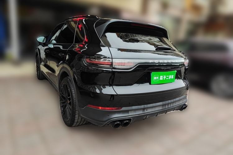 Used Porsche Cayenne 2018 Cayenne 3.0T Rear Left 45 Deg