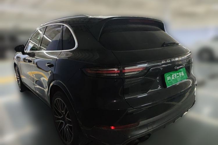 Used Porsche Cayenne 2018 Cayenne 3.0T Rear Left 45 Deg