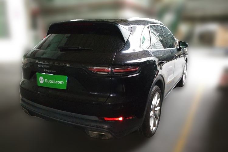 Used Porsche Cayenne 2018 Cayenne 3.0T Rear Right 45 Deg
