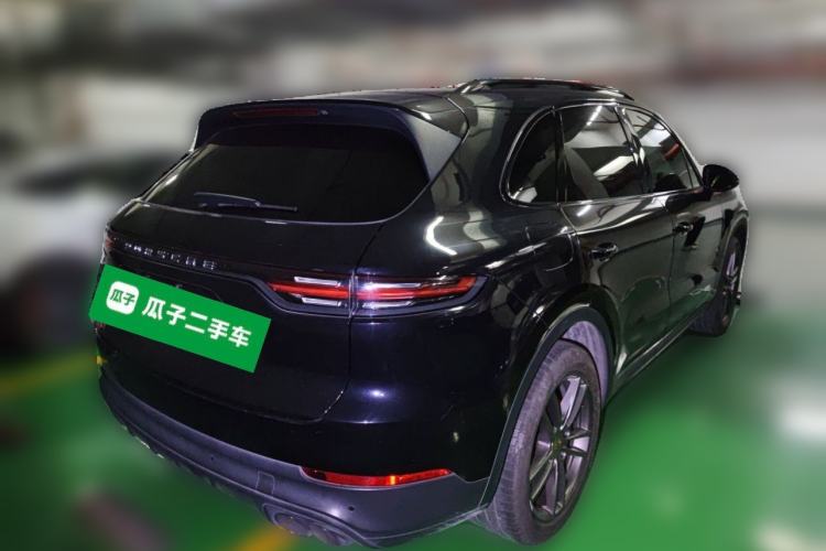 Used Porsche Cayenne 2018 Cayenne 3.0T Rear Right 45 Deg