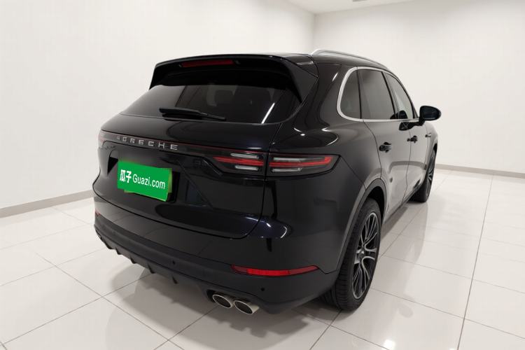 Used Porsche Cayenne 2018 Cayenne S 2.9T Rear Right 45 Deg