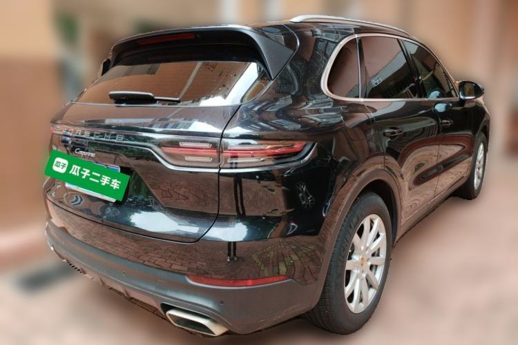 Used Porsche Cayenne 2018 Cayenne 3.0T Rear Right 45 Deg