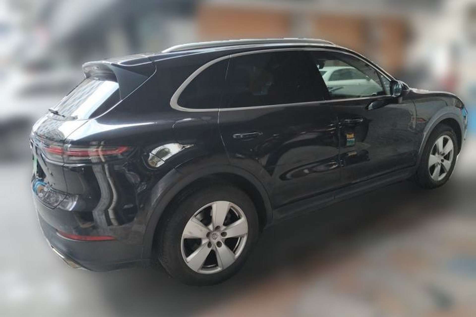 Used Porsche Cayenne 2018 Cayenne 3.0T Rear Right 45 Deg