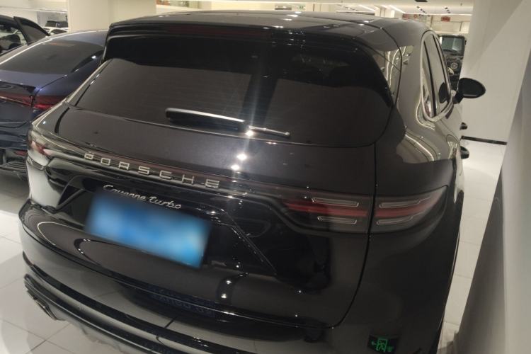 Used Porsche Cayenne 2018 Cayenne Turbo 4.0T Rear Right 45 Deg