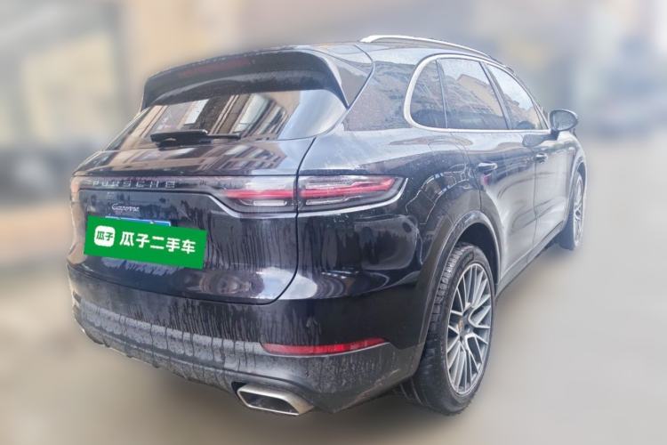 Used Porsche Cayenne 2018 Cayenne 3.0T Rear Right 45 Deg