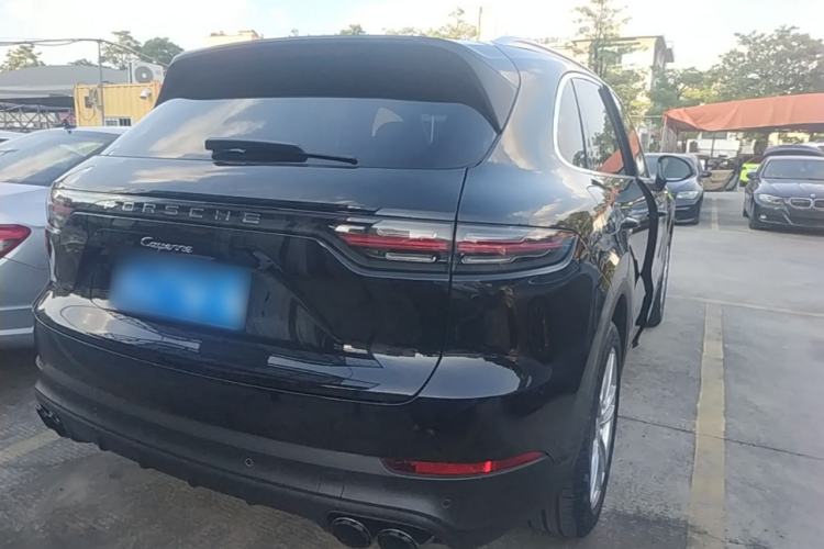 Used Porsche Cayenne 2018 Cayenne 3.0T Rear Right 45 Deg