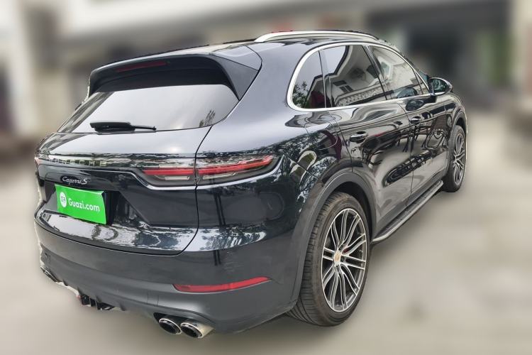 Used Porsche Cayenne 2018 Cayenne 3.0T Rear Right 45 Deg