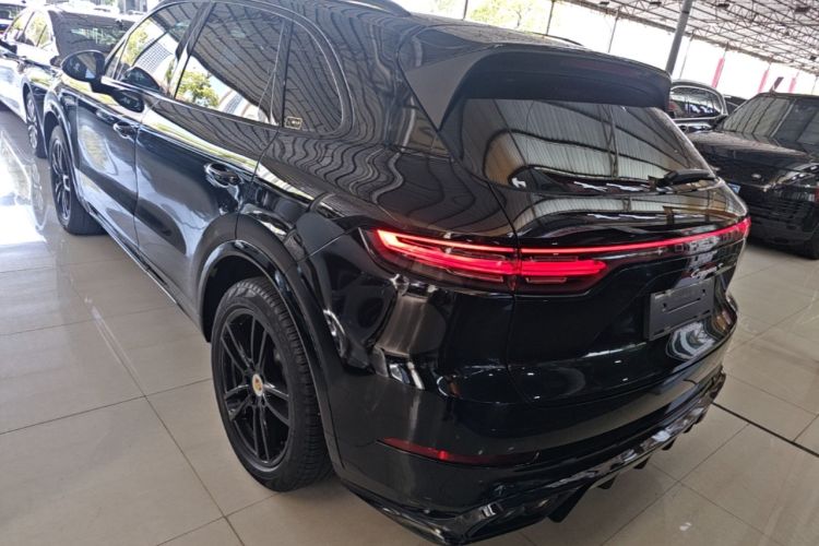 Used Porsche Cayenne 2018 Cayenne 3.0T Rear