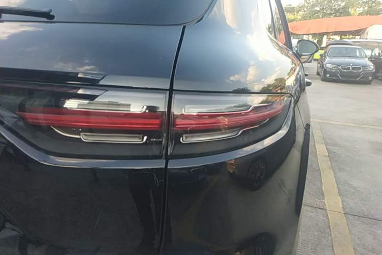 Used Porsche Cayenne 2018 Cayenne 3.0T Right Rear Taillight