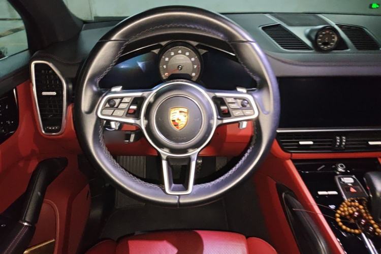 Used Porsche Cayenne 2018 Cayenne 3.0T Steering Wheel