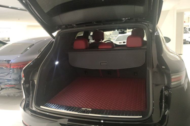 Used Porsche Cayenne 2018 Cayenne Turbo 4.0T Trunk