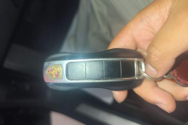 Used Porsche Cayenne 2018 Cayenne 3.0T Vehicle Key