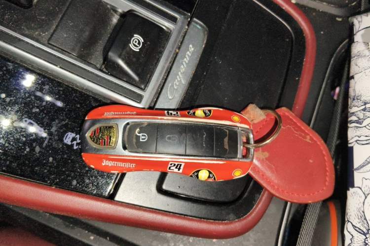 Used Porsche Cayenne 2018 Cayenne 3.0T Vehicle Key