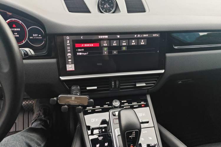 Used Porsche Cayenne 2018 Cayenne 3.0T Audio And AC Panel