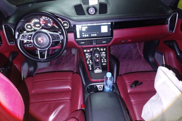 Used Porsche Cayenne 2018 Cayenne 3.0T Audio And AC Panel