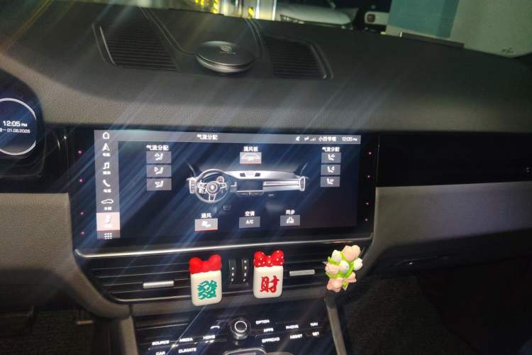 Used Porsche Cayenne 2018 Cayenne 3.0T Audio And AC Panel