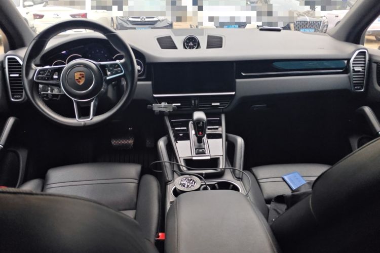 Used Porsche Cayenne 2018 Cayenne 3.0T Center Console