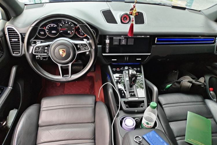 Used Porsche Cayenne 2018 Cayenne 3.0T Center Console