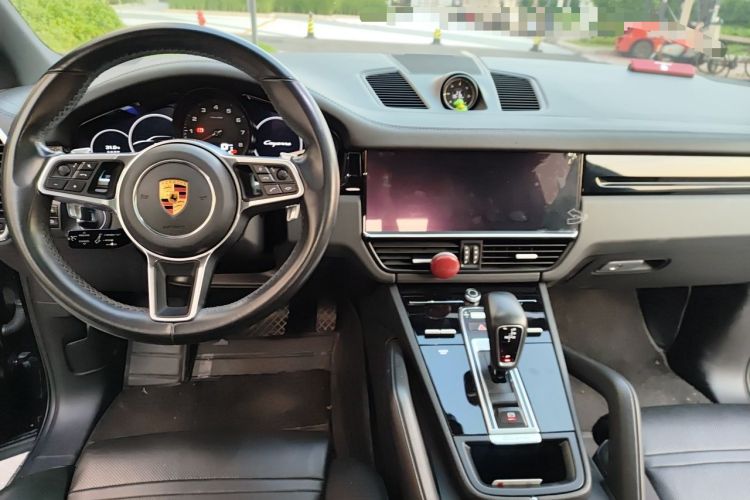 Used Porsche Cayenne 2018 Cayenne 3.0T Center Console