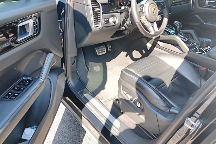 Used Porsche Cayenne 2018 Cayenne 3.0T Driver Seat