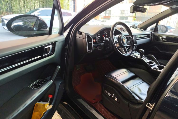 Used Porsche Cayenne 2018 Cayenne 3.0T Driver Seat