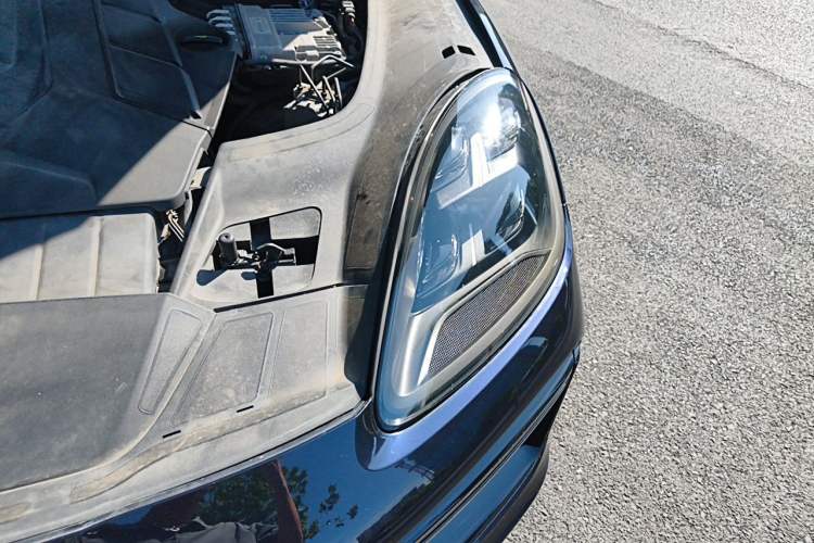 Used Porsche Cayenne 2018 Cayenne 3.0T Engine Bay Left