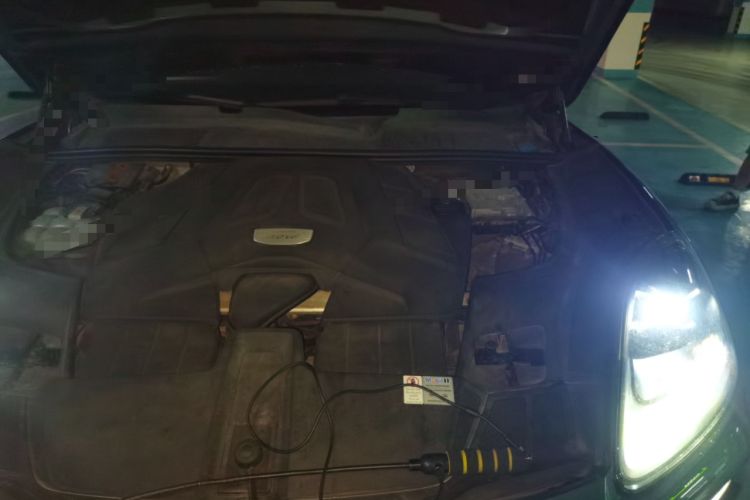 Used Porsche Cayenne 2018 Cayenne 3.0T Engine Bay Left