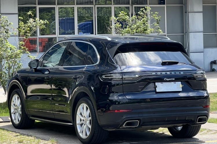 Used Porsche Cayenne 2018 Cayenne 3.0T Exterior 4