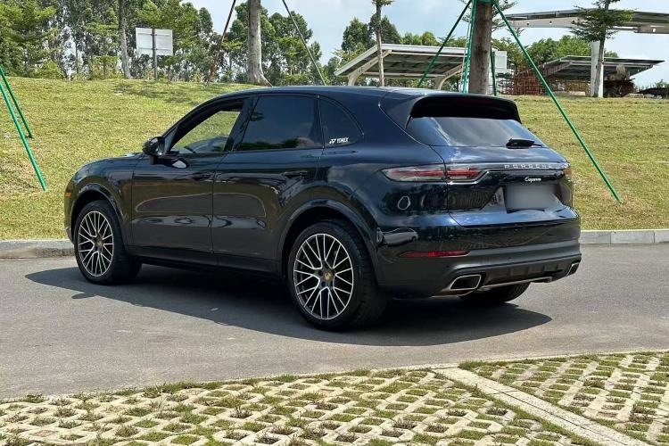 Used Porsche Cayenne 2018 3.0T Exterior 7