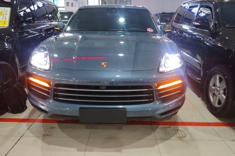 Used Porsche Cayenne 2018 Cayenne 3.0T Front
