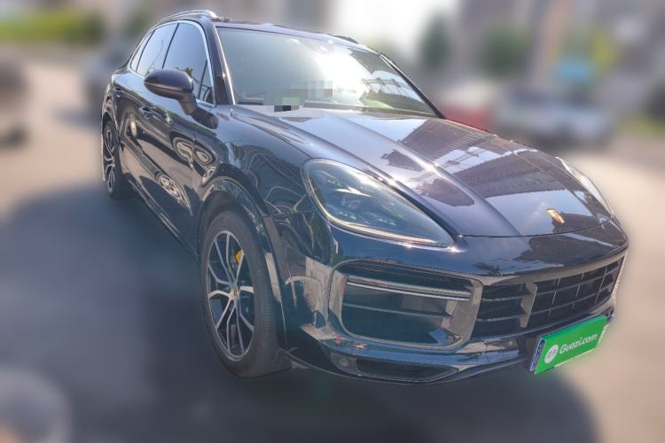 Used Porsche Cayenne 2018 Cayenne 3.0T Front Right 45 Deg
