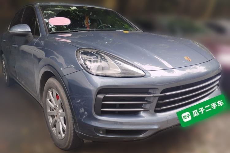 Used Porsche Cayenne 2018 Cayenne 3.0T Front Right 45 Deg