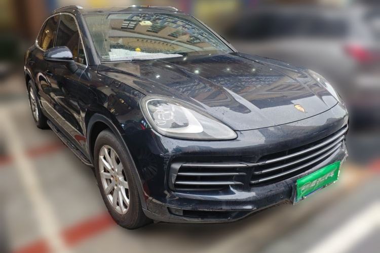 Used Porsche Cayenne 2018 Cayenne 3.0T Front Right 45 Deg