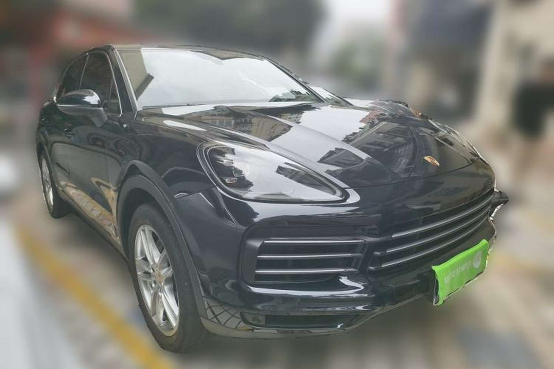 Used Porsche Cayenne 2018 Cayenne 3.0T Front Right 45 Deg