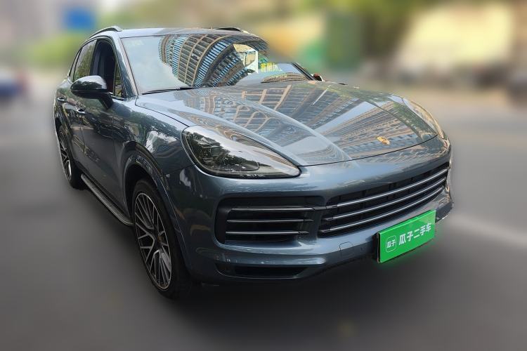 Used Porsche Cayenne 2018 Cayenne 3.0T Front Right 45 Deg