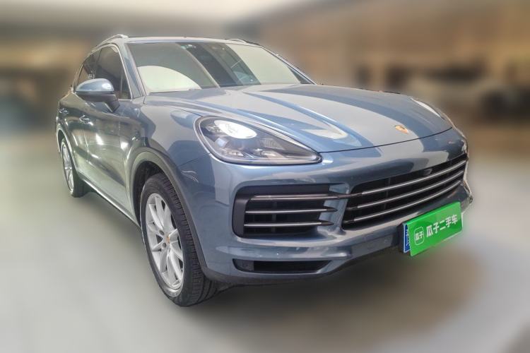 Used Porsche Cayenne 2018 Cayenne 3.0T Front Right 45 Deg