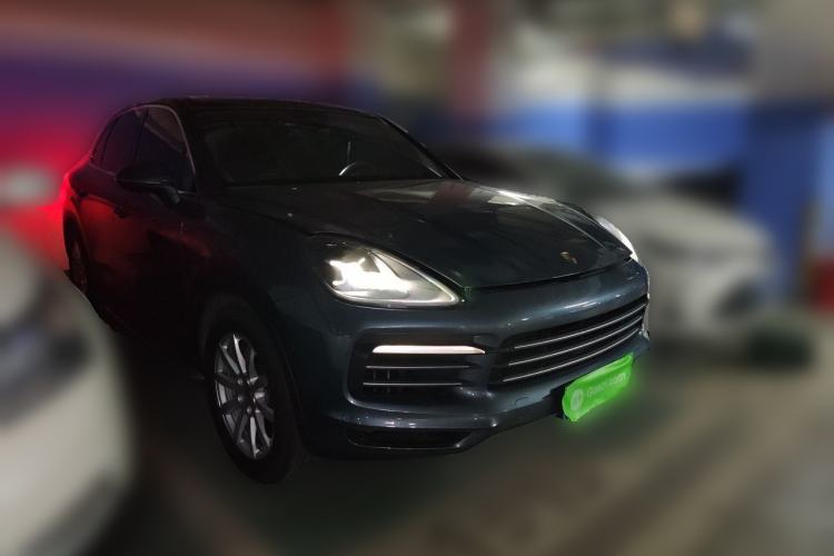 Used Porsche Cayenne 2018 Cayenne 3.0T Front Right 45 Deg