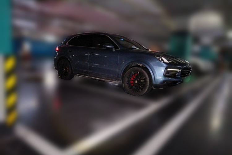 Used Porsche Cayenne 2018 Cayenne 3.0T Front Right 45 Deg