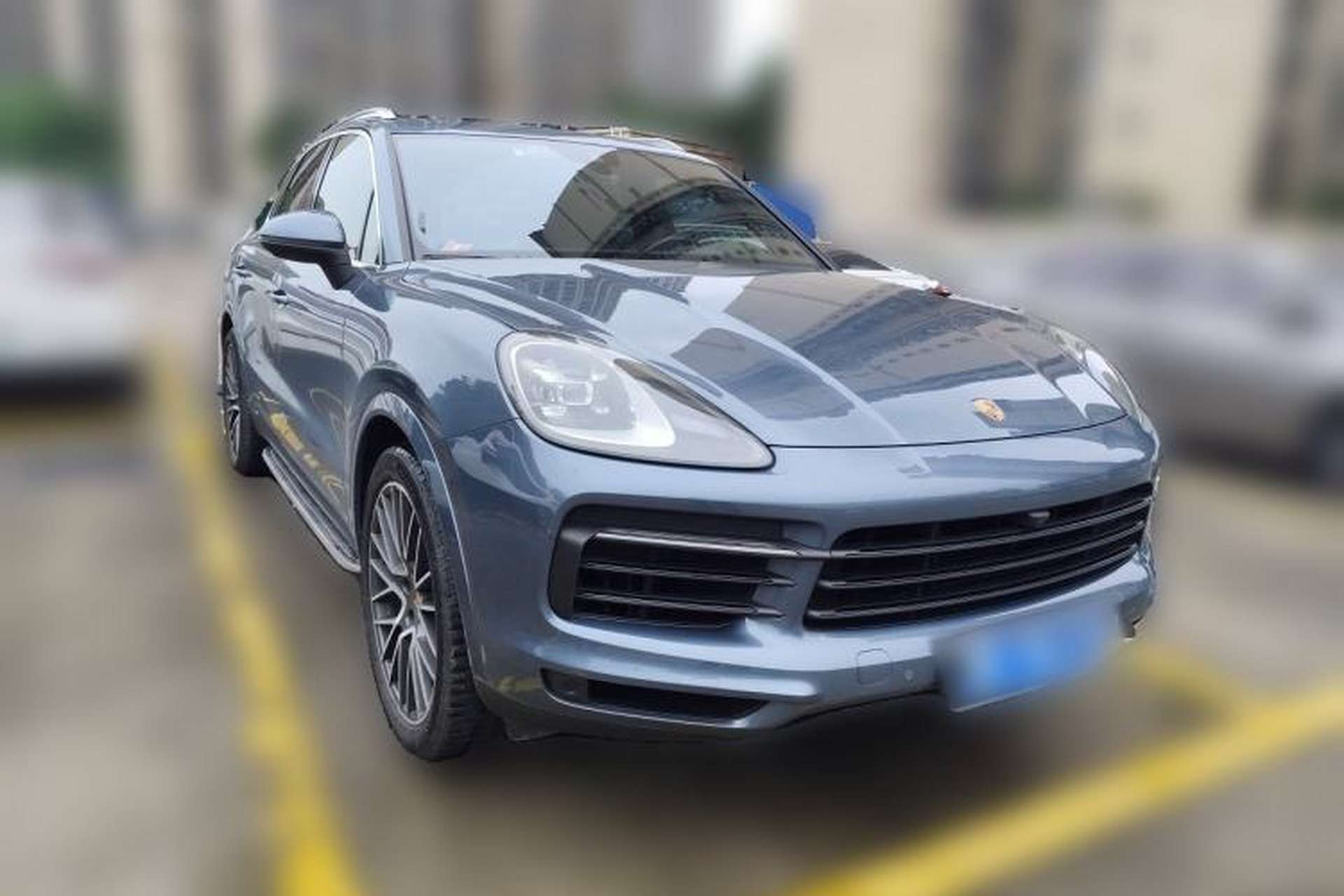Used Porsche Cayenne 2018 Cayenne 3.0T Front Right 45 Deg
